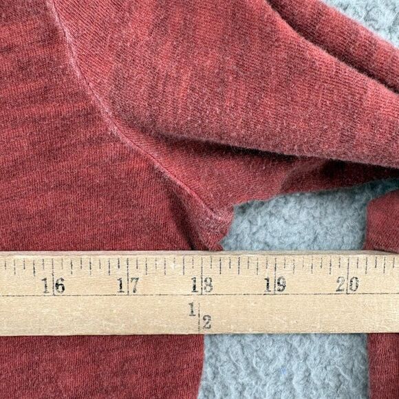 Peruvian Connection Long Sleeve Tee Shirt  Burnt orange/red size Medium - Picture 6 of 10